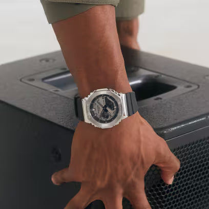 Orologio Al Quarzo Casio G-shock Gm-2100-1aer